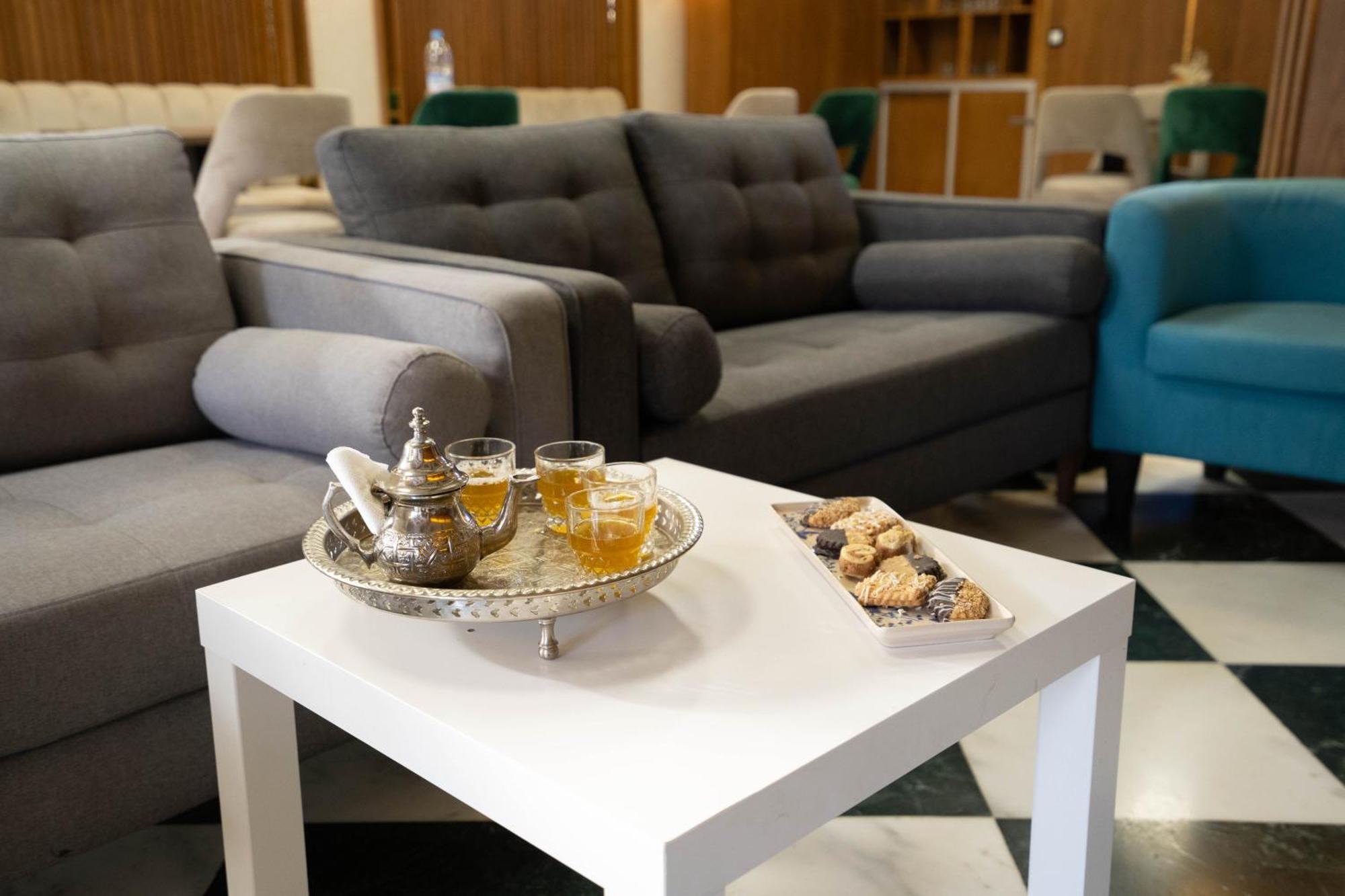 Razane Hotel Кенитра Экстерьер фото