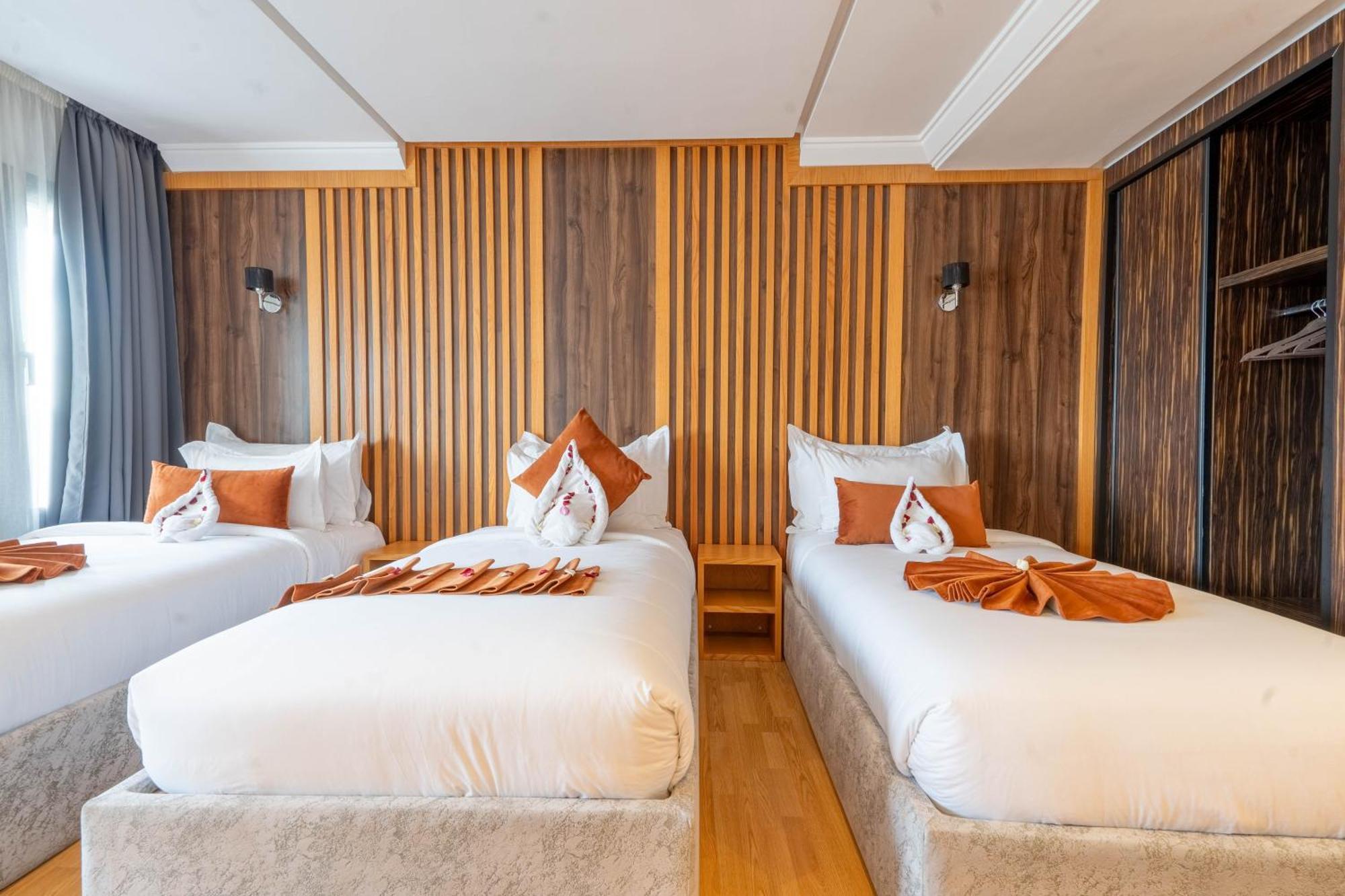 Razane Hotel Кенитра Экстерьер фото
